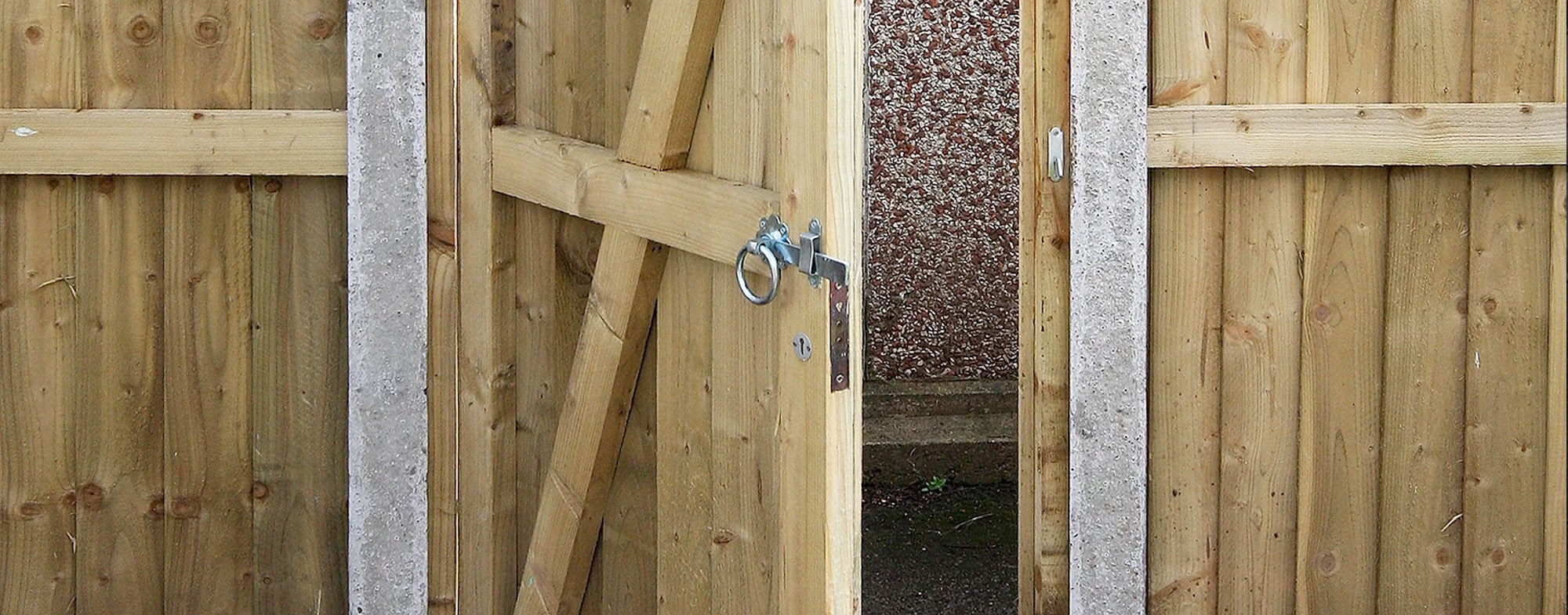 Fencing Supplies Wigan